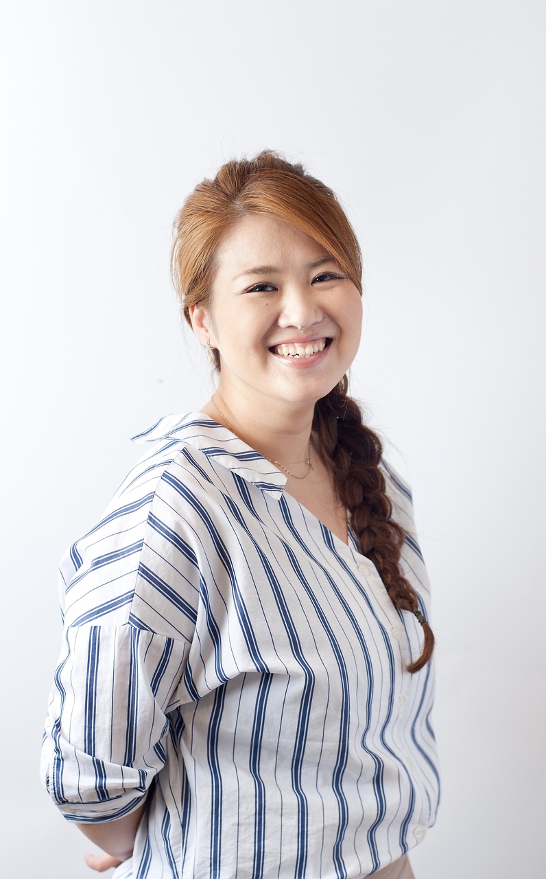高信 明日香